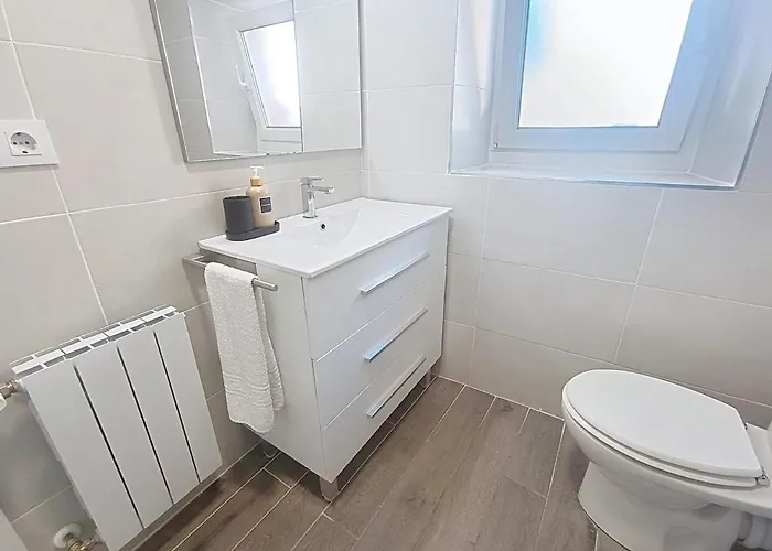 Appartement En Planta Baja Reformado *